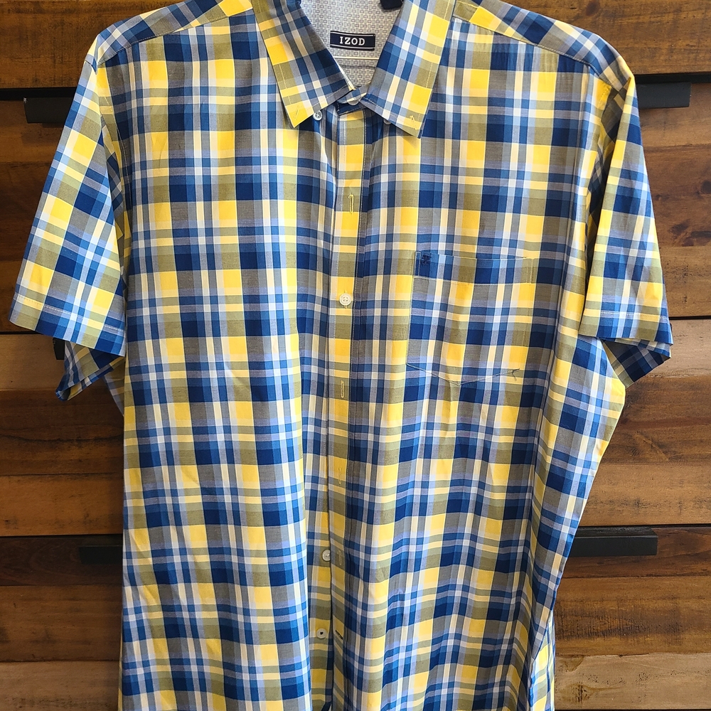 IZOD Men's Breeze Casual Button Down Shirt XL